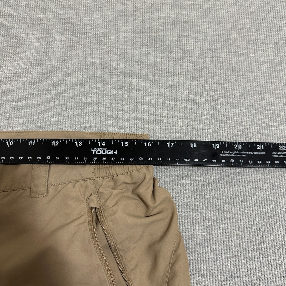 REI Convertible Hiking Cargo Pants Khaki Tan Zip Off Shorts Womens Size 32x33.5 - Picture 3 of 16